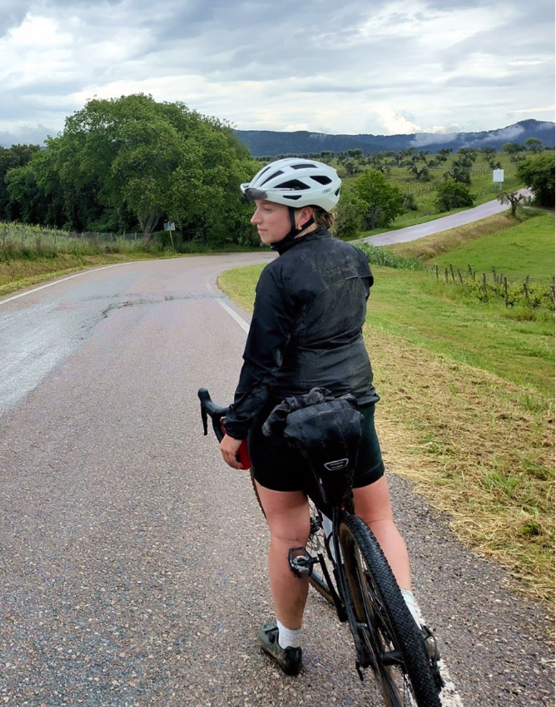Melissa Goedgezelschap riding her bicycle